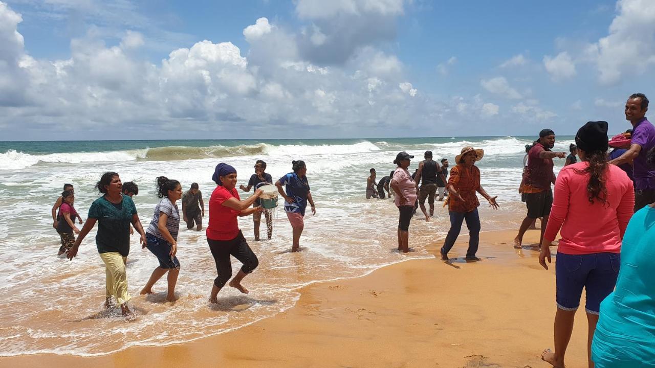 Lavanga Beach Hikkaduwa Esterno foto